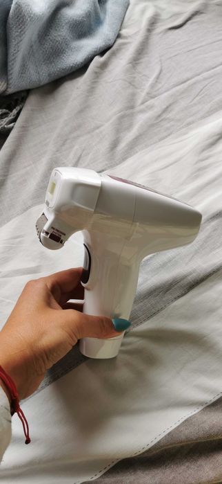 Фотоепилатор Ровента