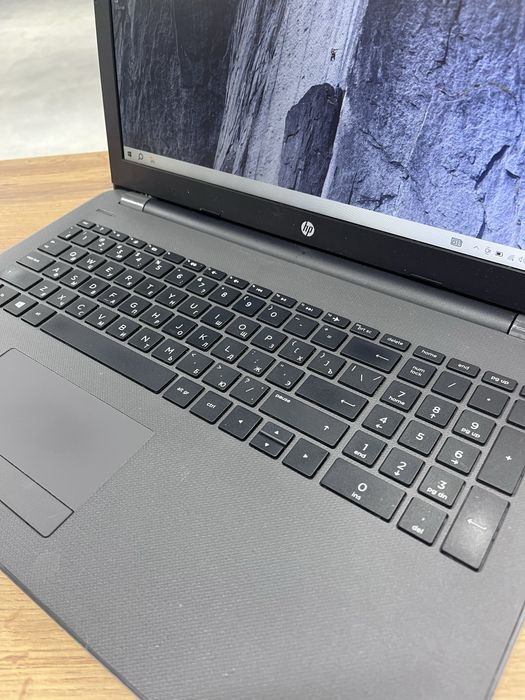 Ноутбук HP 250 G6