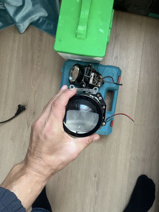Линзы продам  писать ватцап …