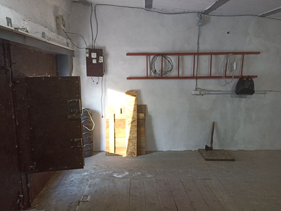 Продаётся гараж.