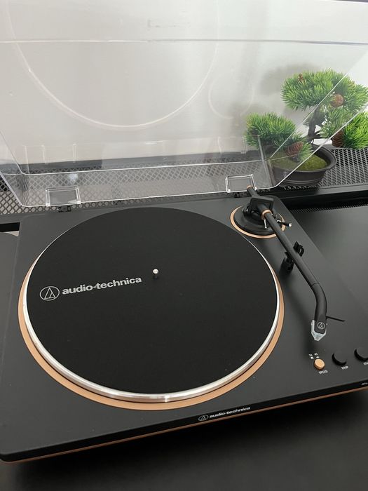 Pickup Audio-Technica AT-LP70X + kit curățare vinyl – adus din SUA, stare impecabilă