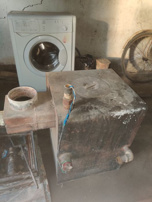 Котел отопителя водяной