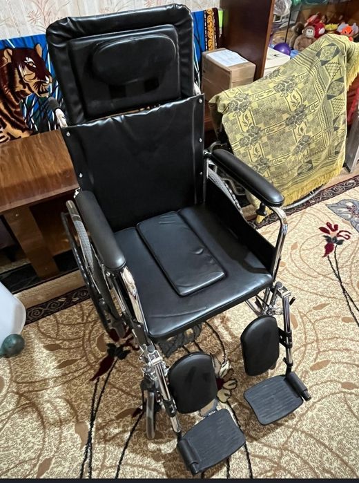 Продается инвалидная коляска