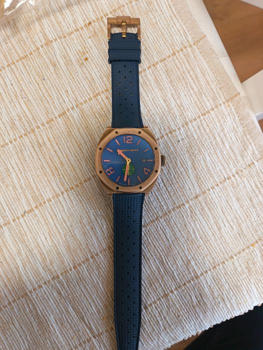 Часовник "Virbus Unitis" Selita automat