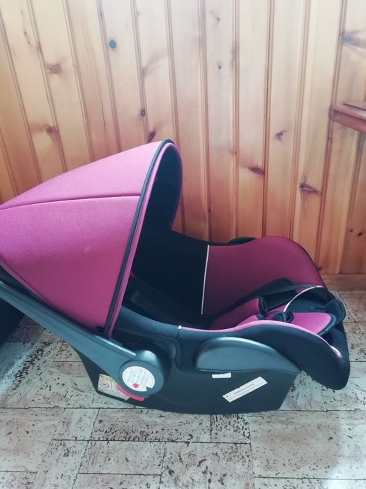 Детское автокресло-люлька