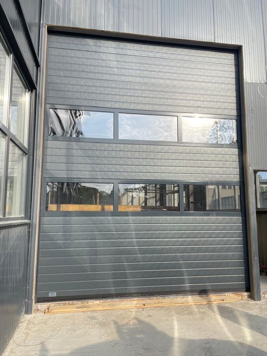 Uși de garaj rezidentiale si industriale / Automatizari  / Interfoane