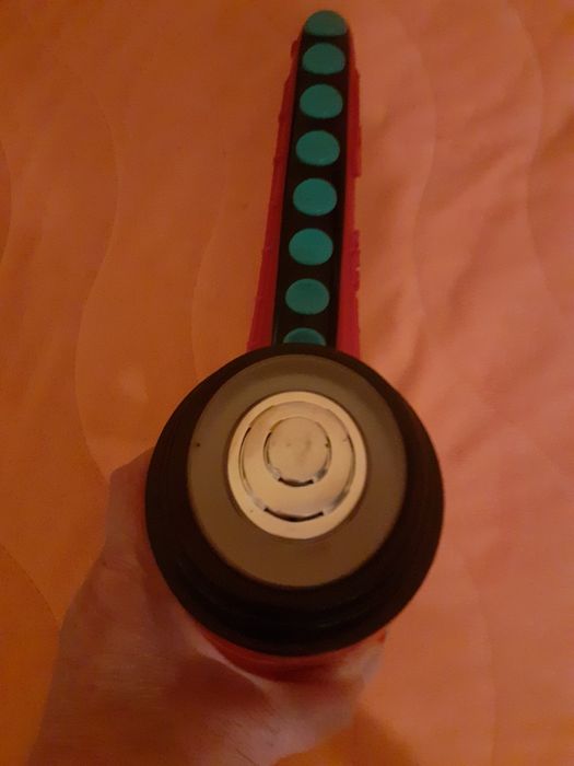 Продавам детски саксофон  в отлично състояние.