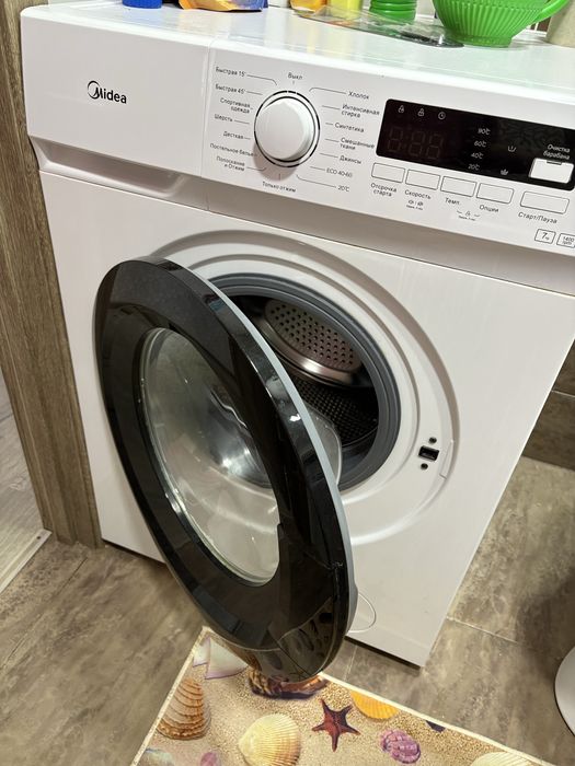 Продам стиральную машинку