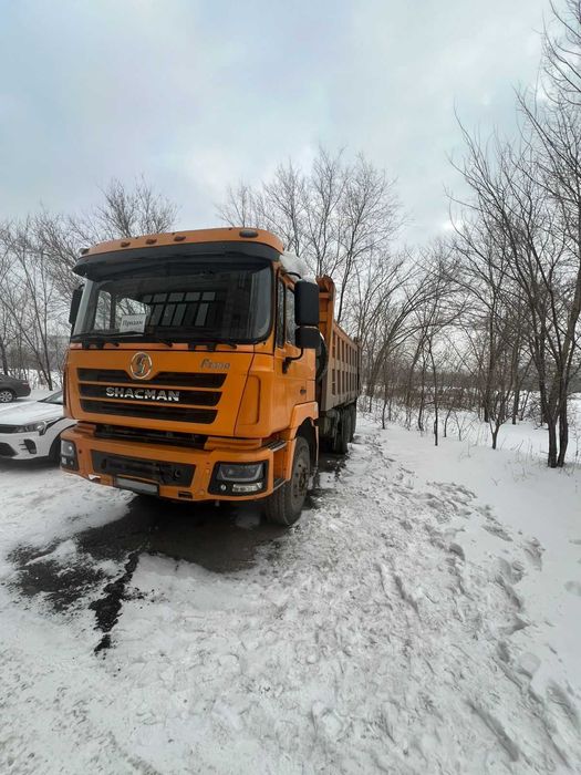 Самосвал Shacman 25 т