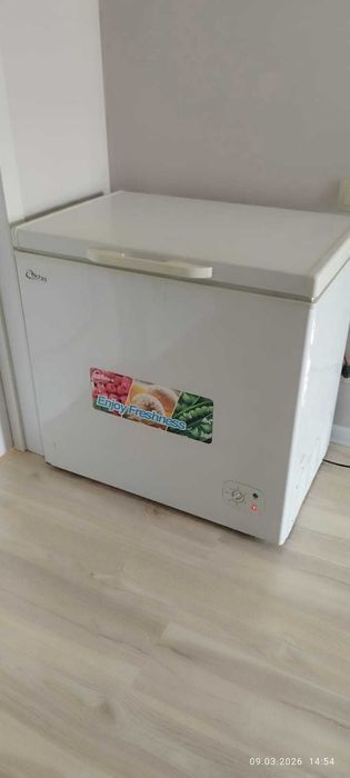 Морозильный ларь Midea AS 260C