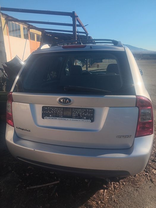 Kia carens 2.0D на части