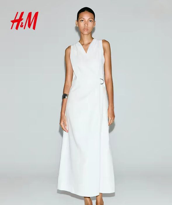 Платье бренда H&M
