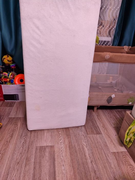 Продается детская кровать манеж