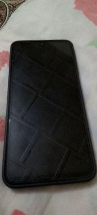 Samsung a 04 s yaxshi holati