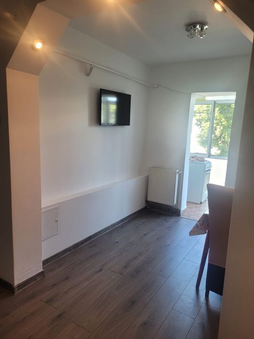 Over spre inchiriere apartment 3 camere