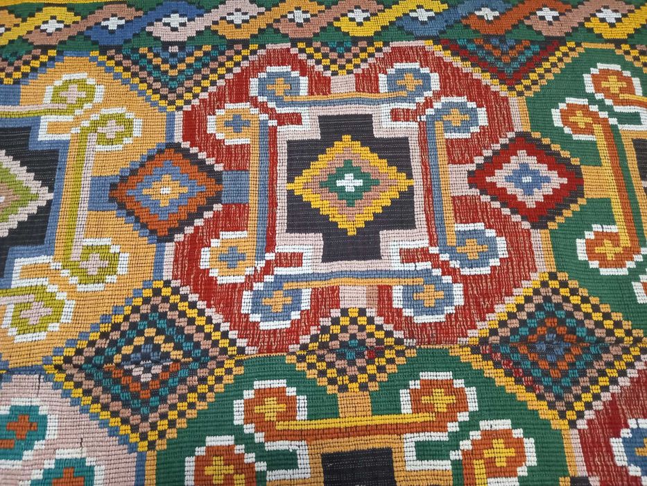 Macat vechi țesut manual ,Piesă autentică anii ’60–’70 Culori vii RAR