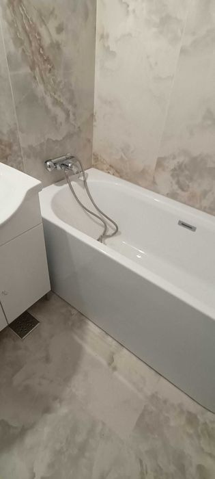 Instalator sanitare si canalizare  24/7