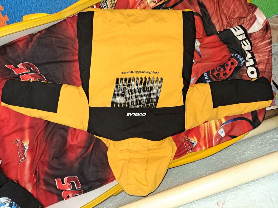 Демисезонная куртка оверсайз на мальчика 4-5лет