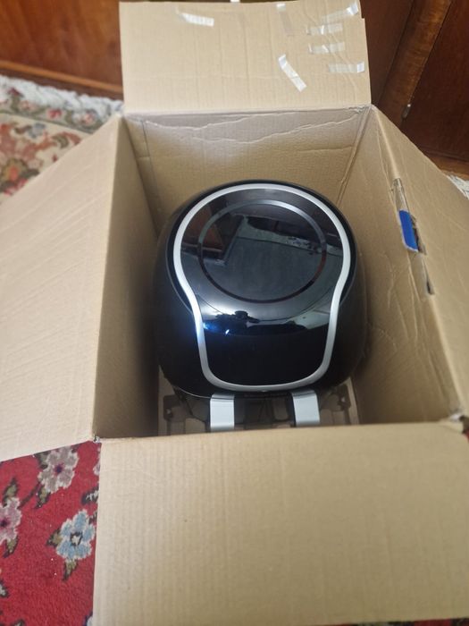 Friteuza Russell Hobbs