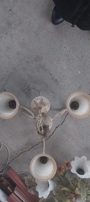 Люстры продам .Сатылады.