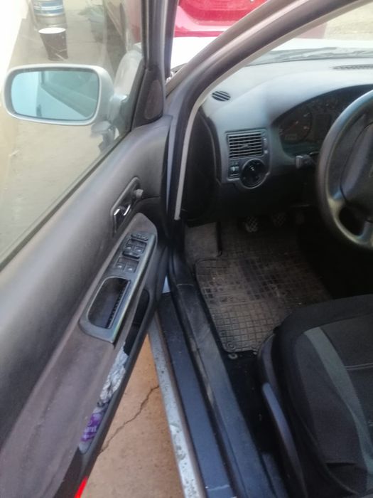 VOLKSWAGEN Golf 0 — imagine 4