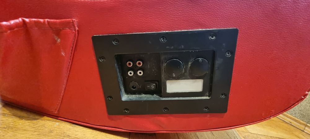 Геймърски стол с тонколони за PlayStation