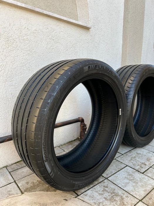 Anvelope de Vară 245 40 18