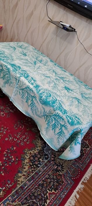 Продаётся скатерть Новый