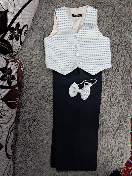 Костюм праздничный