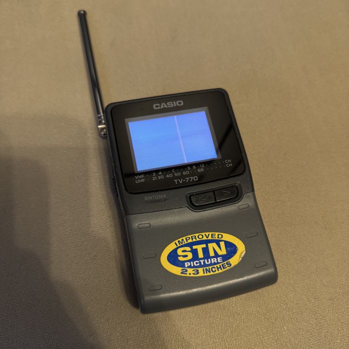 Televizor portabil Casio TV-770