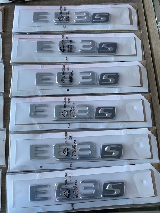 Шильдики для Mercedes