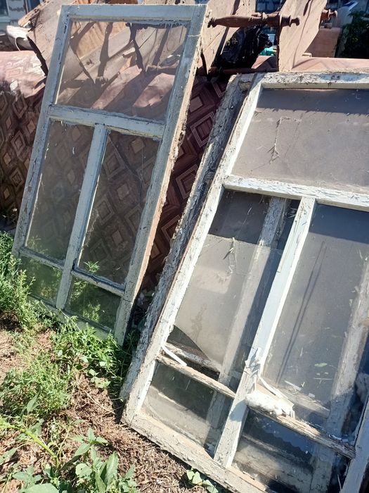 Рамы оконные, окна старые