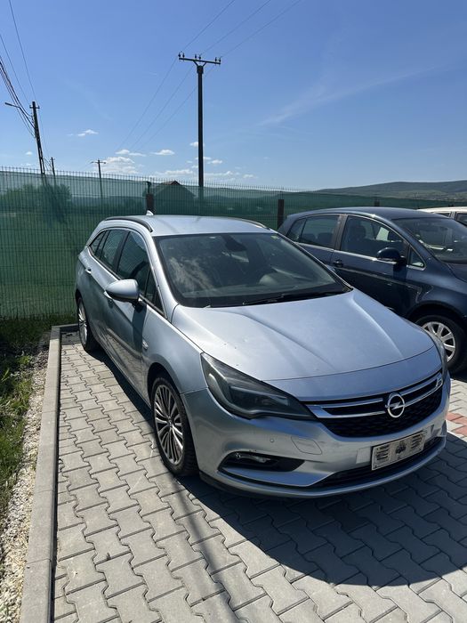 Opel astra an 2017