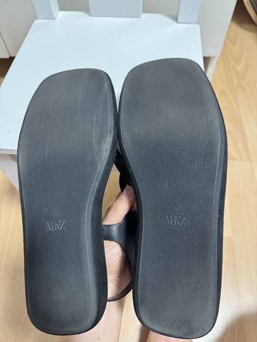 Нови самдали Zara размер 39 Цена 15 €