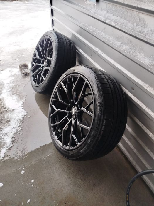 Продаю диски и балоны R22 состояния средный