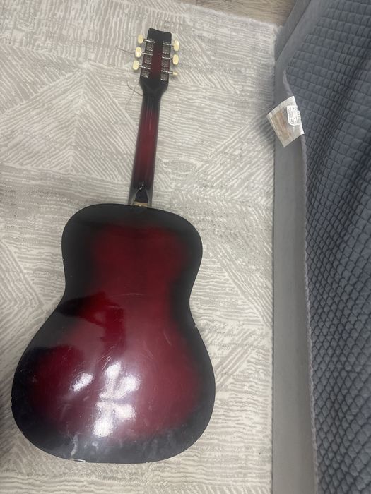 Гитара 6 струн продам