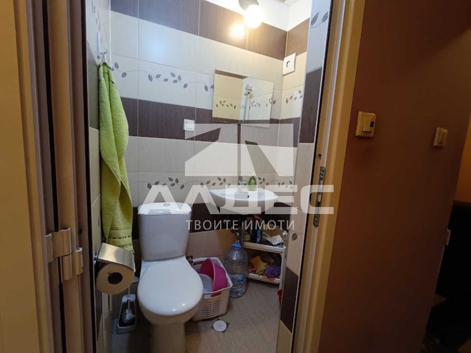 Дава се под наем Четиристаен апартамент в София, Център - 112 кв.м за 920 € - Снимка #10
