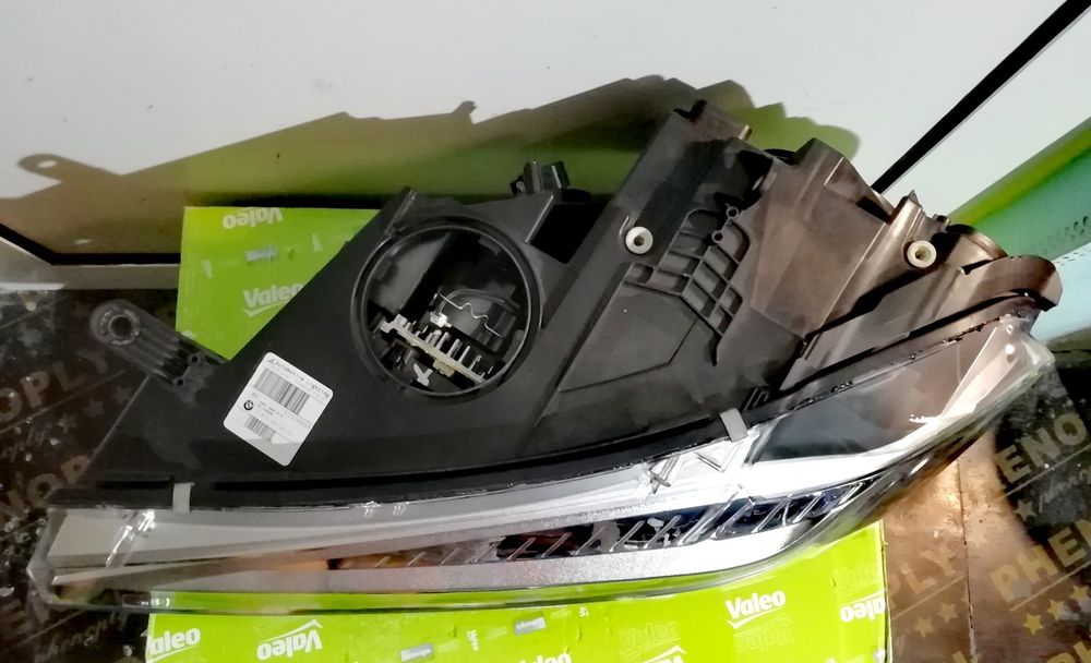 Фар Фарове за BMW X5 F15 X6 F16 X5M X6M / БМВ X5 Ф15 Х6 Ф16 Х5М Х6М.