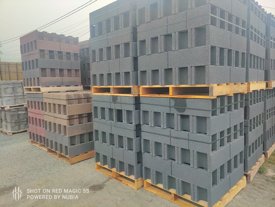 Bolțari pentru stâlpi de gard