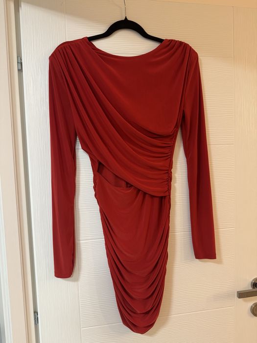 Rochie rosie marimea M