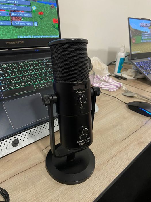 Профиссональный микрофон M-AUDIO
