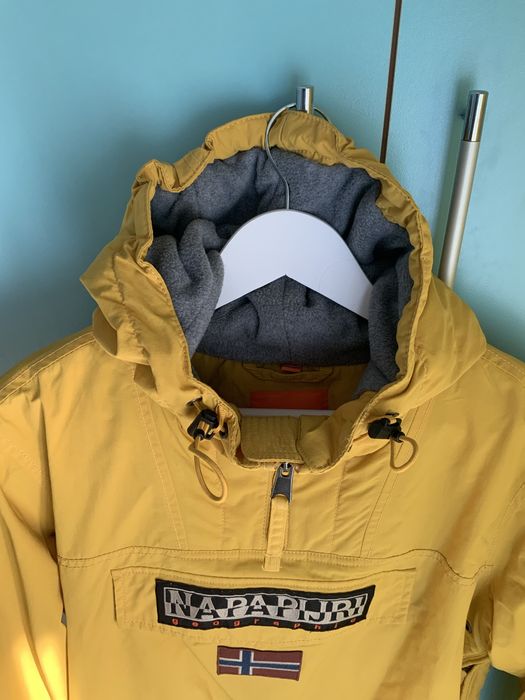 Дамско зимно/ски/ яке , NAPAPIJRI, 100% полиамид.