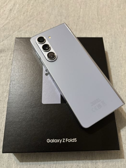 Samsung z fold 5