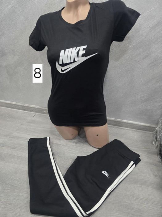 Compleu dama : tricou+ colanti