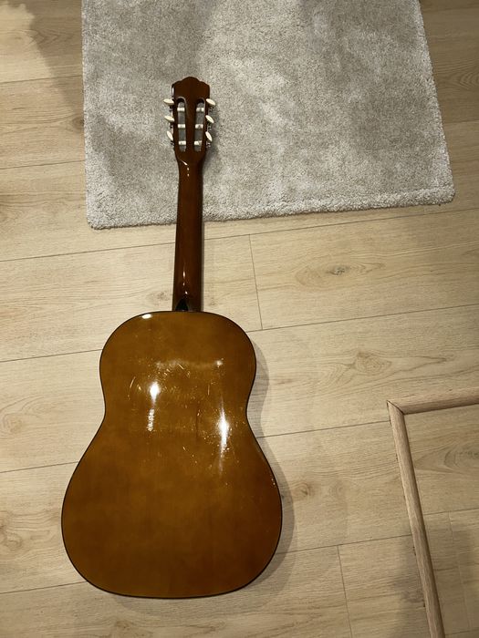 Акустична китара Stagg като нова