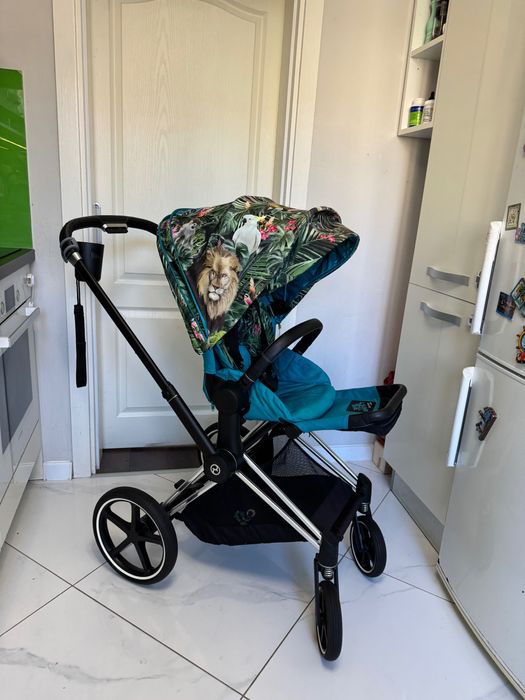 Cybex Priam 3 + тапицерия на DJ Khaled We The Best Blue