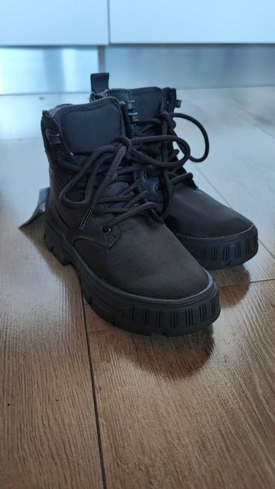 Боти ботуши обувки  Zara 30