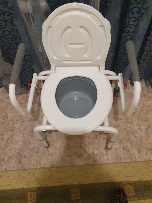 Кресло туалет...