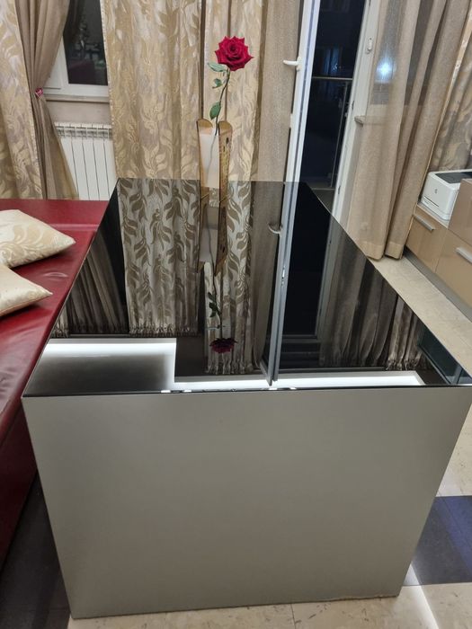 Стабилна Холна маса