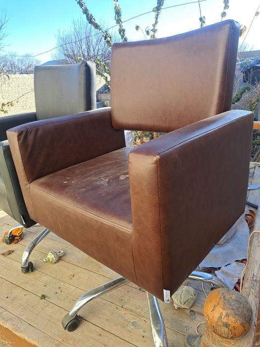 Кресло для офес хорошего состояния